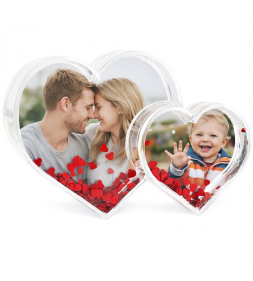 Преспапие С 2 Снимки Сърце С Падащи Червени Сърца